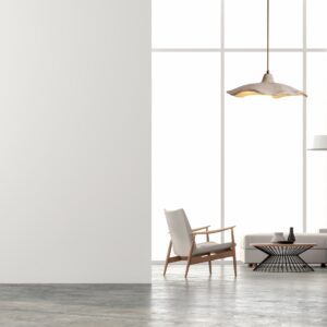Suspension fleur blanche dans salon moderne claire