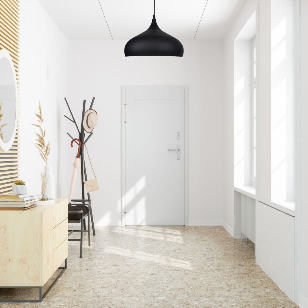 Suspension luminaire couleur dans couloir