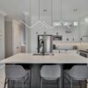 Suspension led moderne dans cuisine moderne